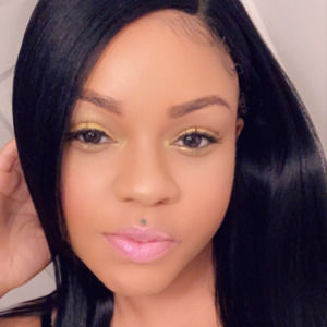 Meet your Posher, Lindsey